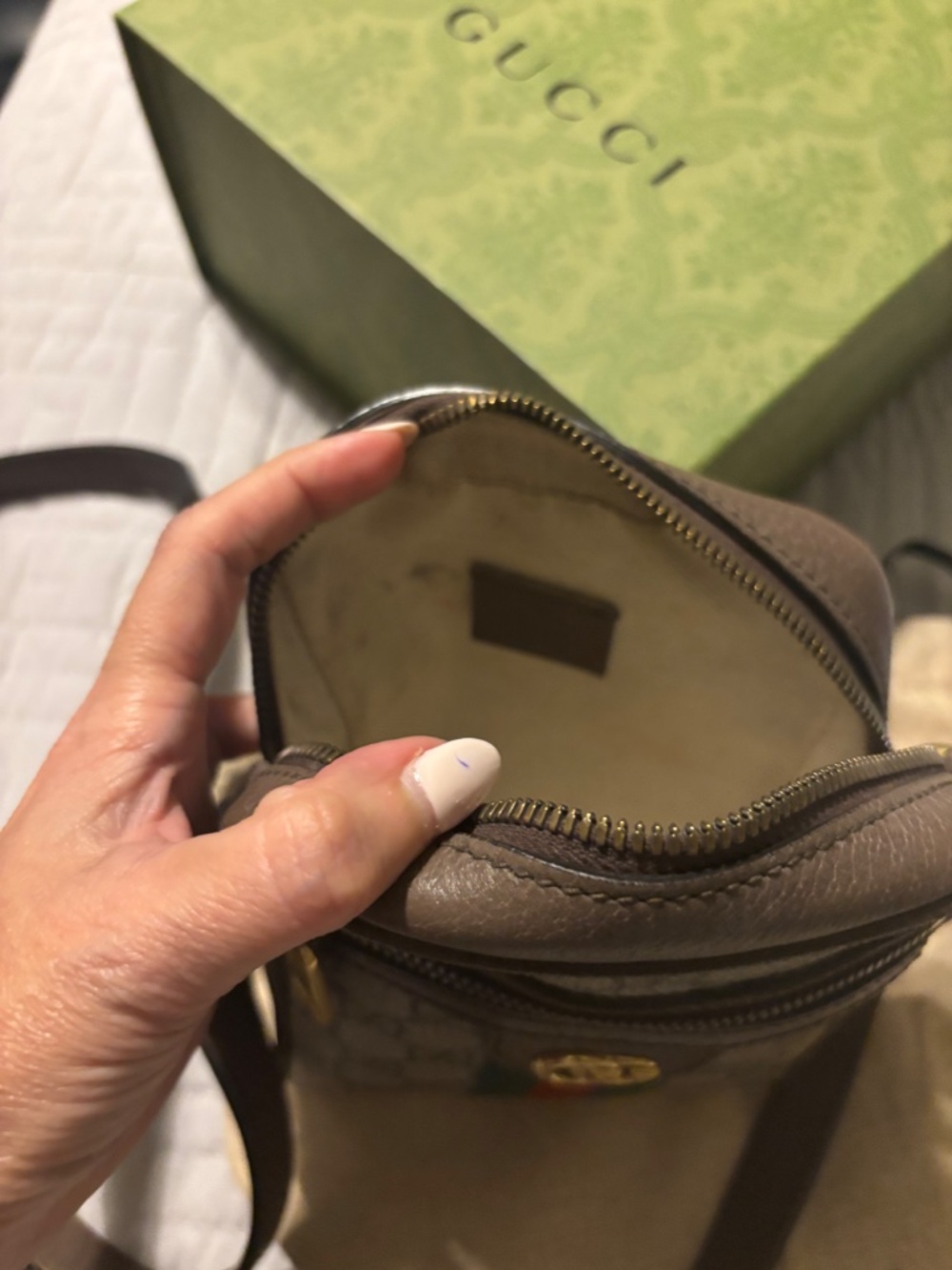 Gucci - Picture 4 of 4
